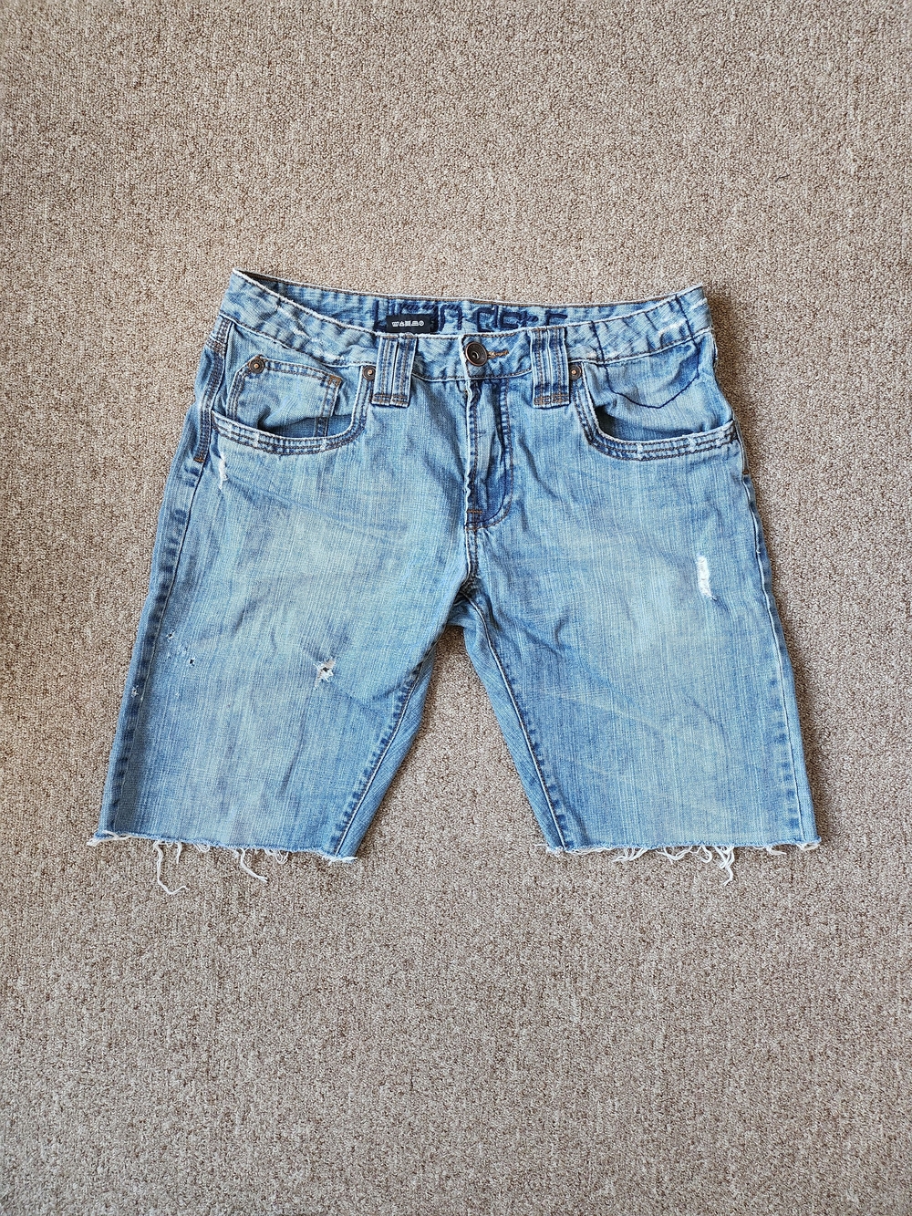 District Light Blue Denim Jeans with Contrast Stitching